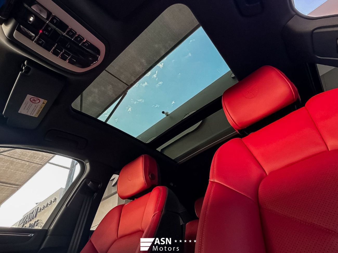 بورش ماكان Pursuing Dreams Edition 2025 2.0 Turbo (Export Price)