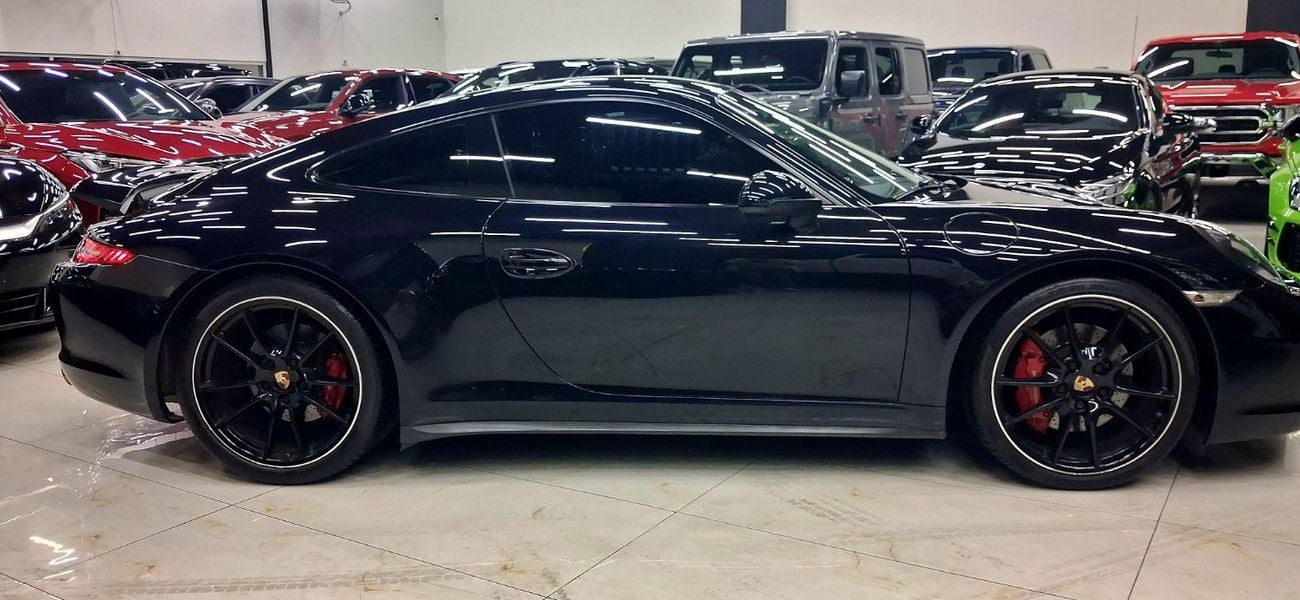 Porsche 911 CARRERA 4S