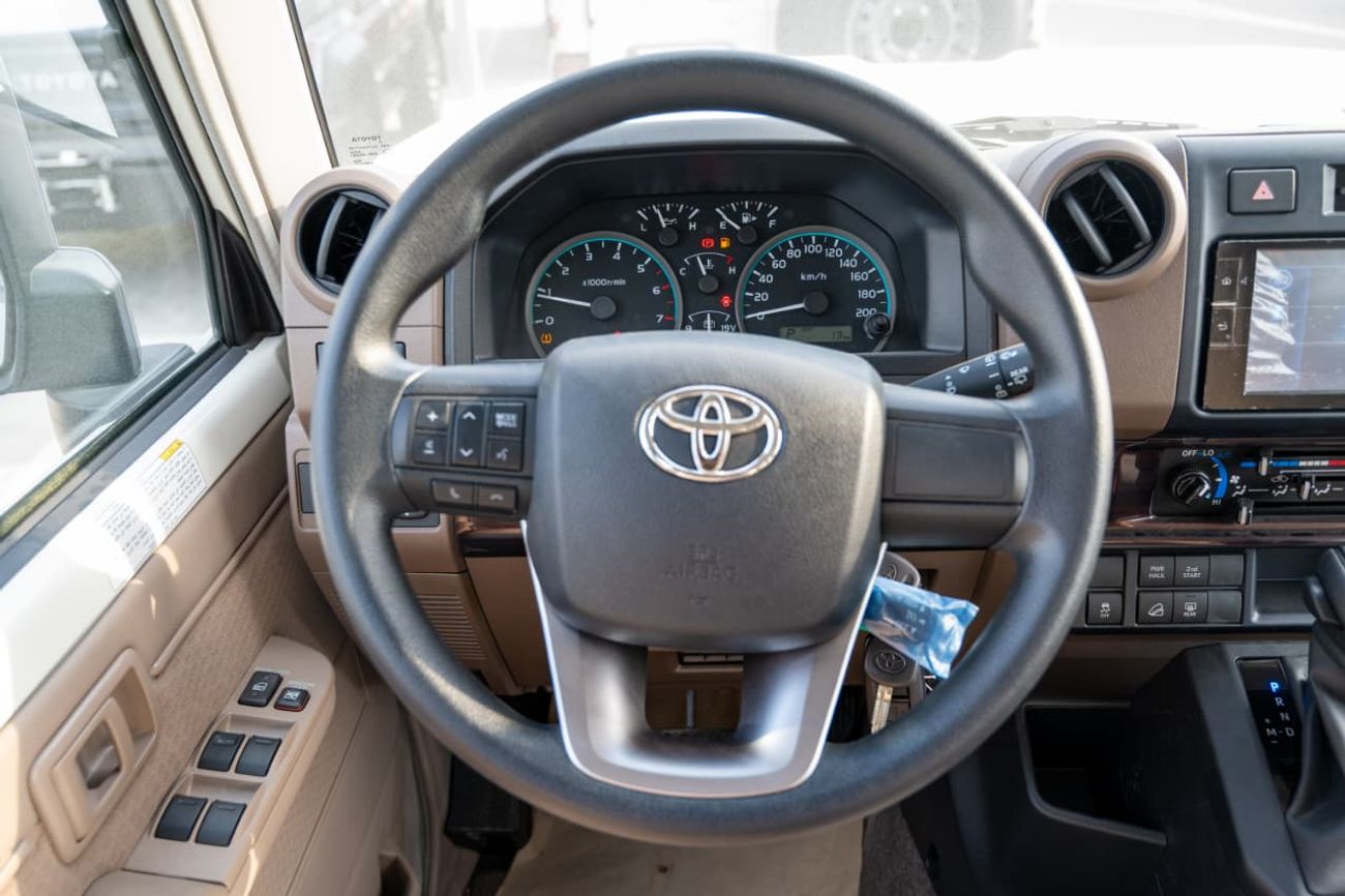 تويوتا لاند كروزر 70 Toyota LC 76 4.0L Petrol E Automatic 2025