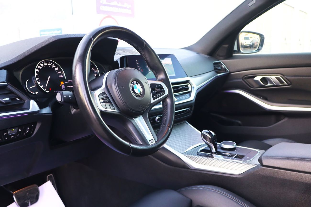 بي أم دبليو 330i M Sport 2.0L (258 HP)