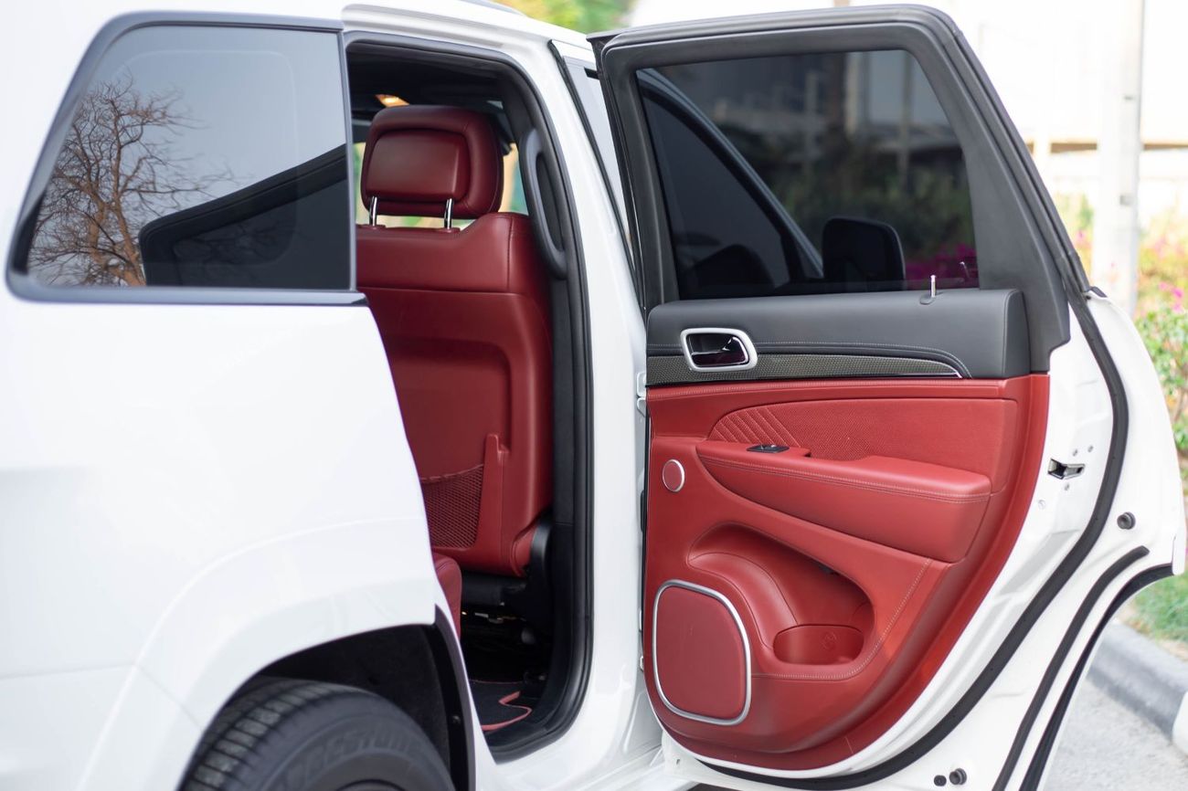 جيب جراند شيروكي Trackhawk 6.2L