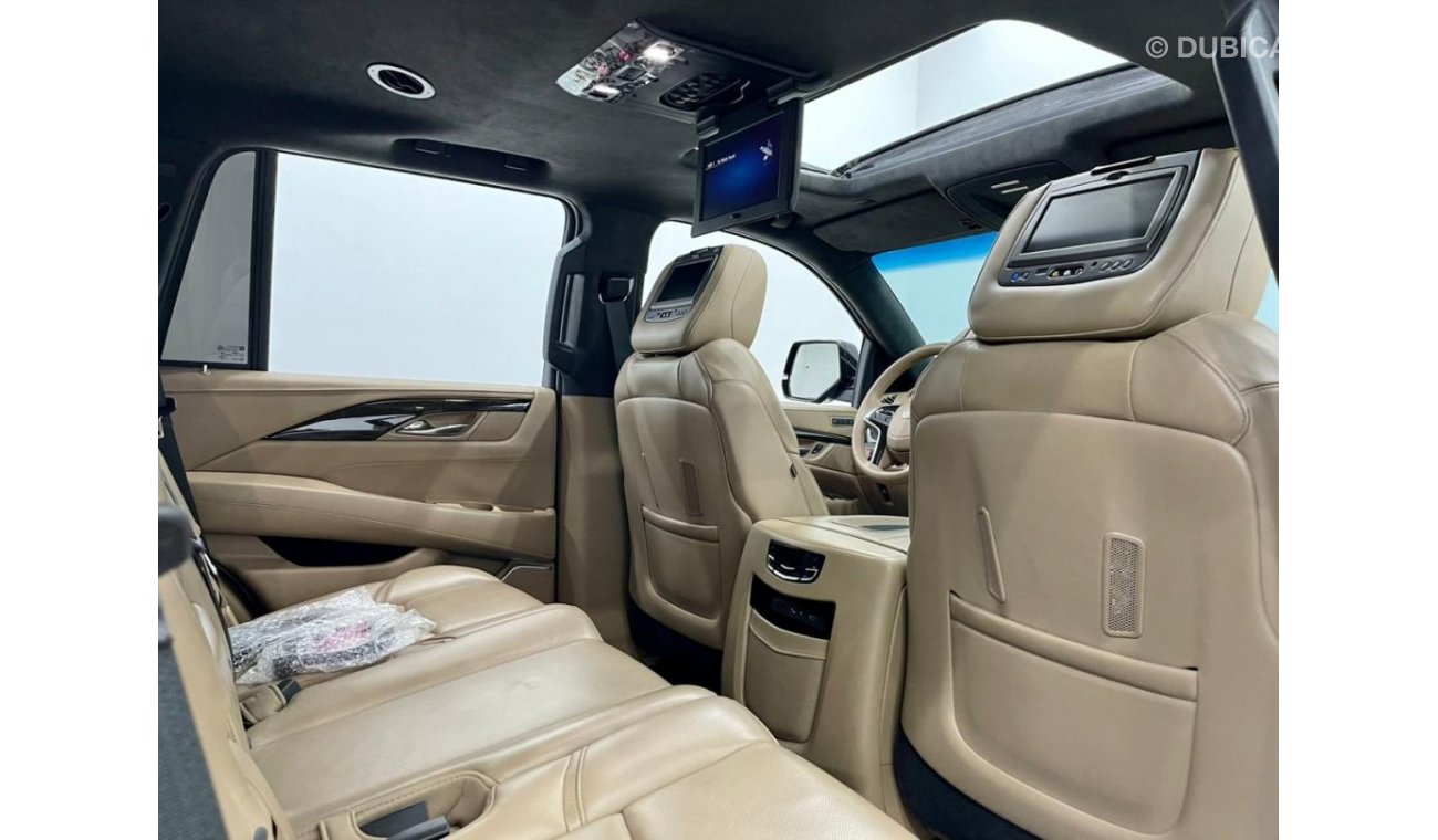 Cadillac Escalade 2019 Cadillac Escalade Platinum, Full Service History, Warranty, Service Contract, GCC