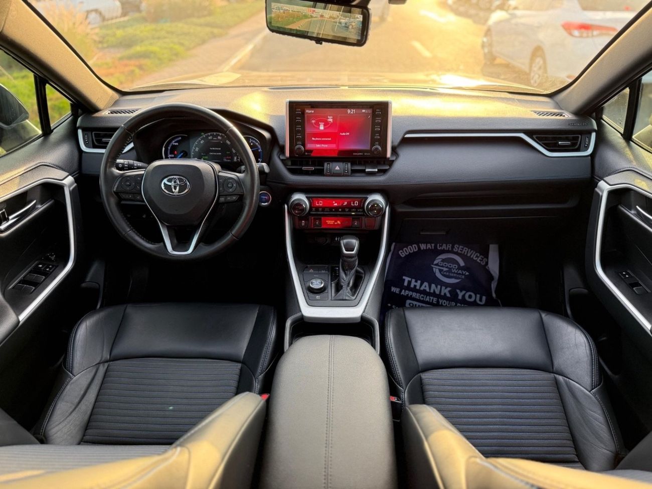 Toyota RAV4 Hybrid XSE Full Option