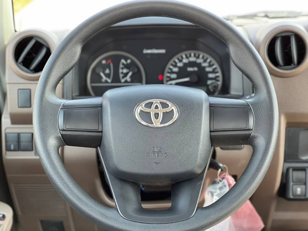 Toyota Land Cruiser Pick Up LC79 D/C 2.8L DSL M/T // 2025 // STANDER OPTION WITH POWER WINDOWS // SPECIAL OFFER // BY FORMULA AU