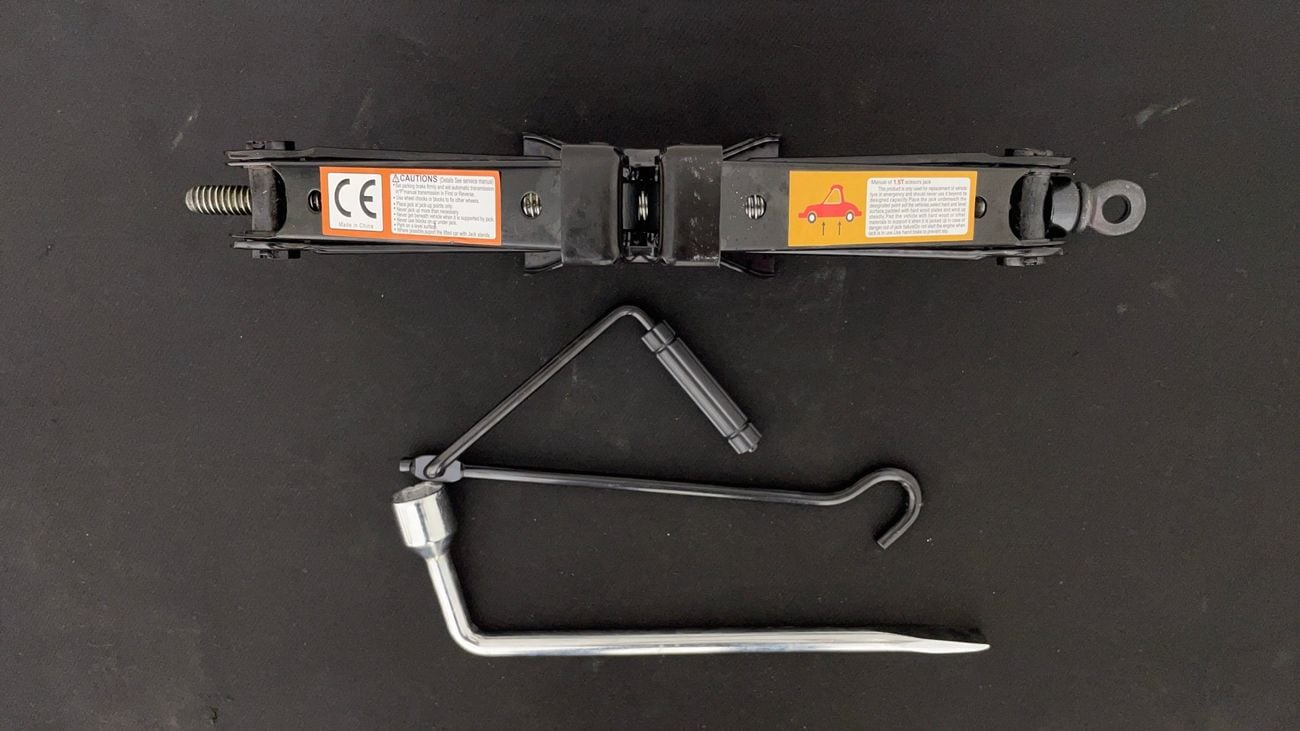 Nissan Sunny SV 1.5 | Zero Down Payment | Home Test Drive