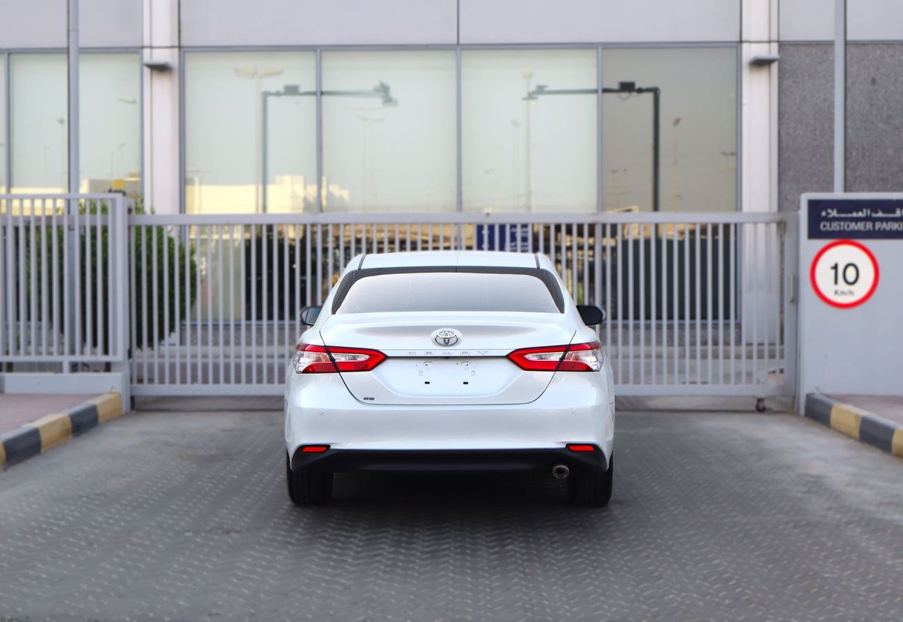 تويوتا كامري SE 2.5L (181 HP)