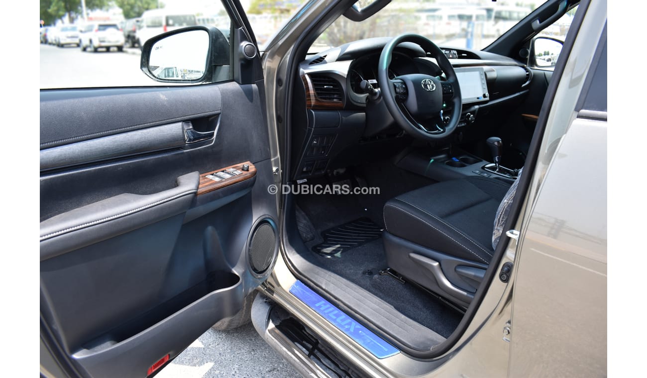 Toyota Hilux - ADVENTURE - 4.0L - (COLOR: OXIDE BRONZE - ONLY FOR EXPORT)
