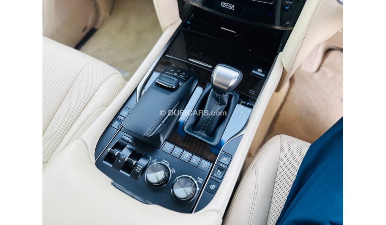 لكزس LX 570 Lexus lx 570 brand new Right hand drive…