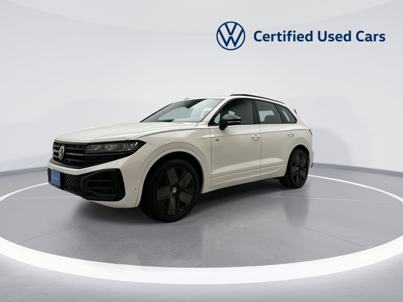 فولكس واجن طوارق Touareg R-Line + (Ref#00130)