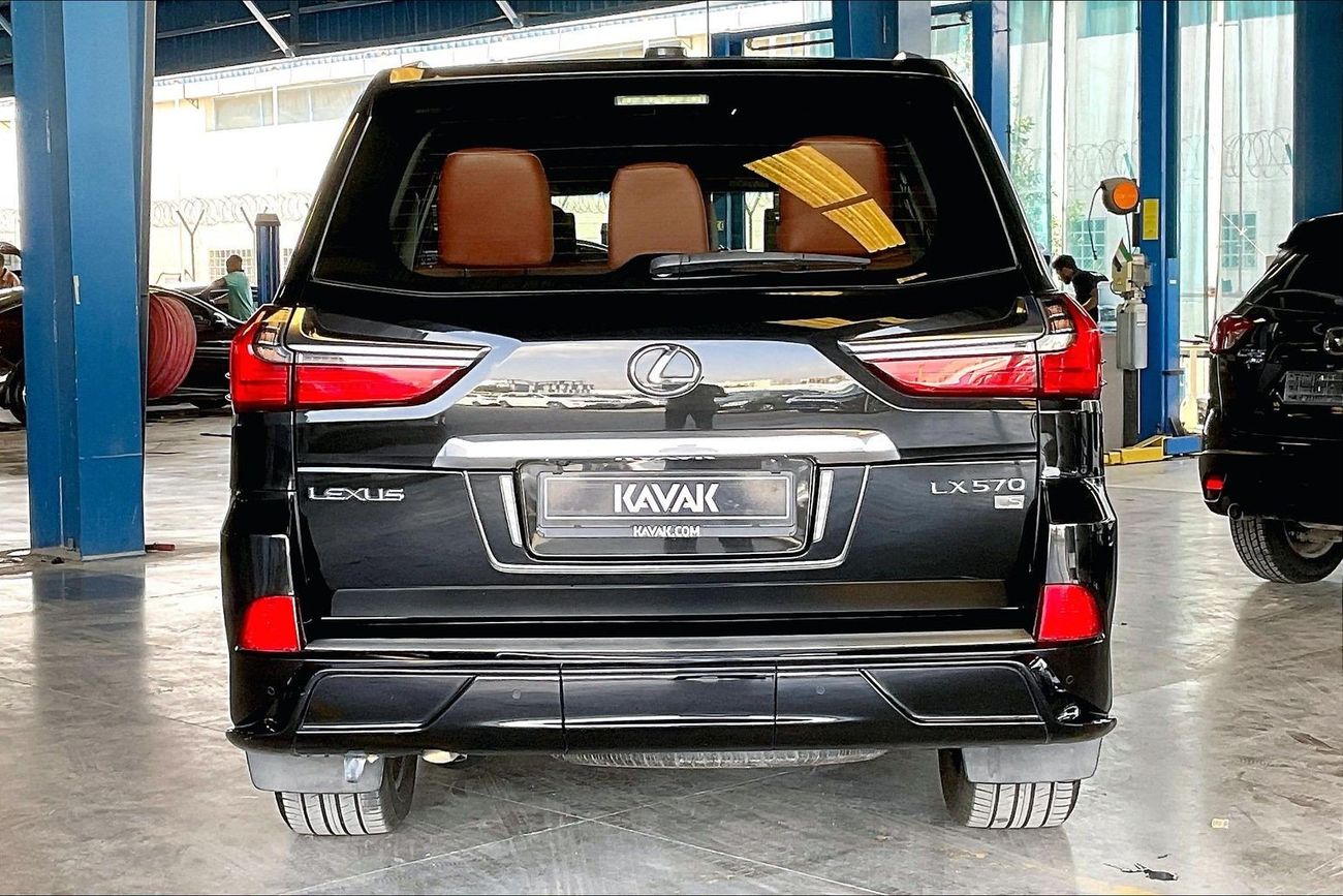 Lexus LX 570 Platinum | Guaranteed Warranty | 0 Down Payment