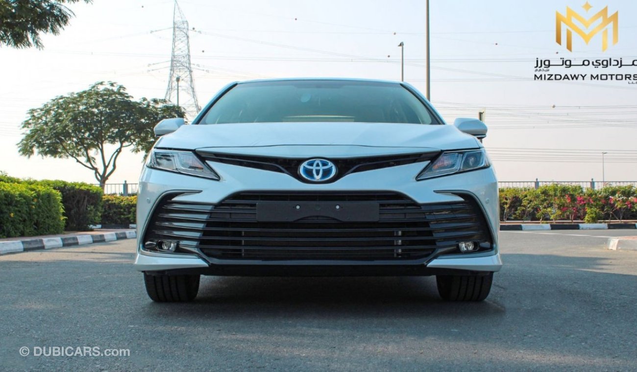 تويوتا كامري TOYOTA CAMRY 2.5L HYBRID GLE 2023 GCC PTR (PLUS 10% FOR LOCAL REGISTRATION)