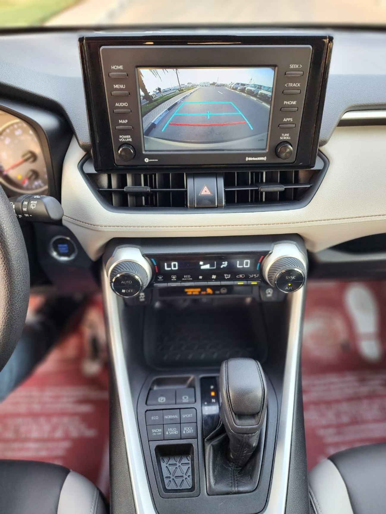 Toyota RAV4 TOYOTA RAV4 XLE 2021