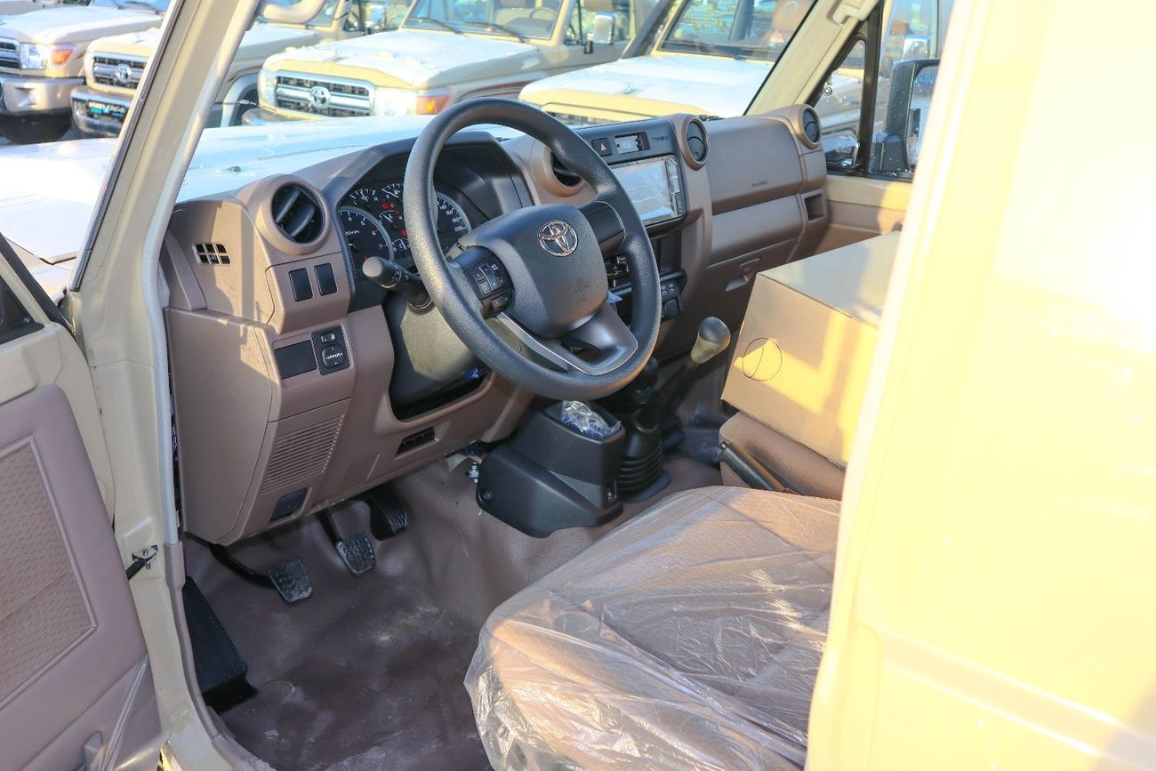 Toyota Land Cruiser Pick Up toyota land cruiser Single cab 4.0L 2024 manual