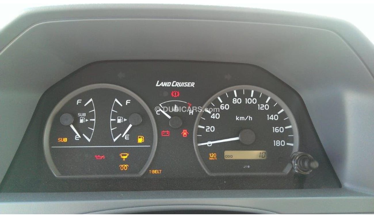 Toyota Land Cruiser Hard Top 78 LX 13, Diesel, 13 Seats