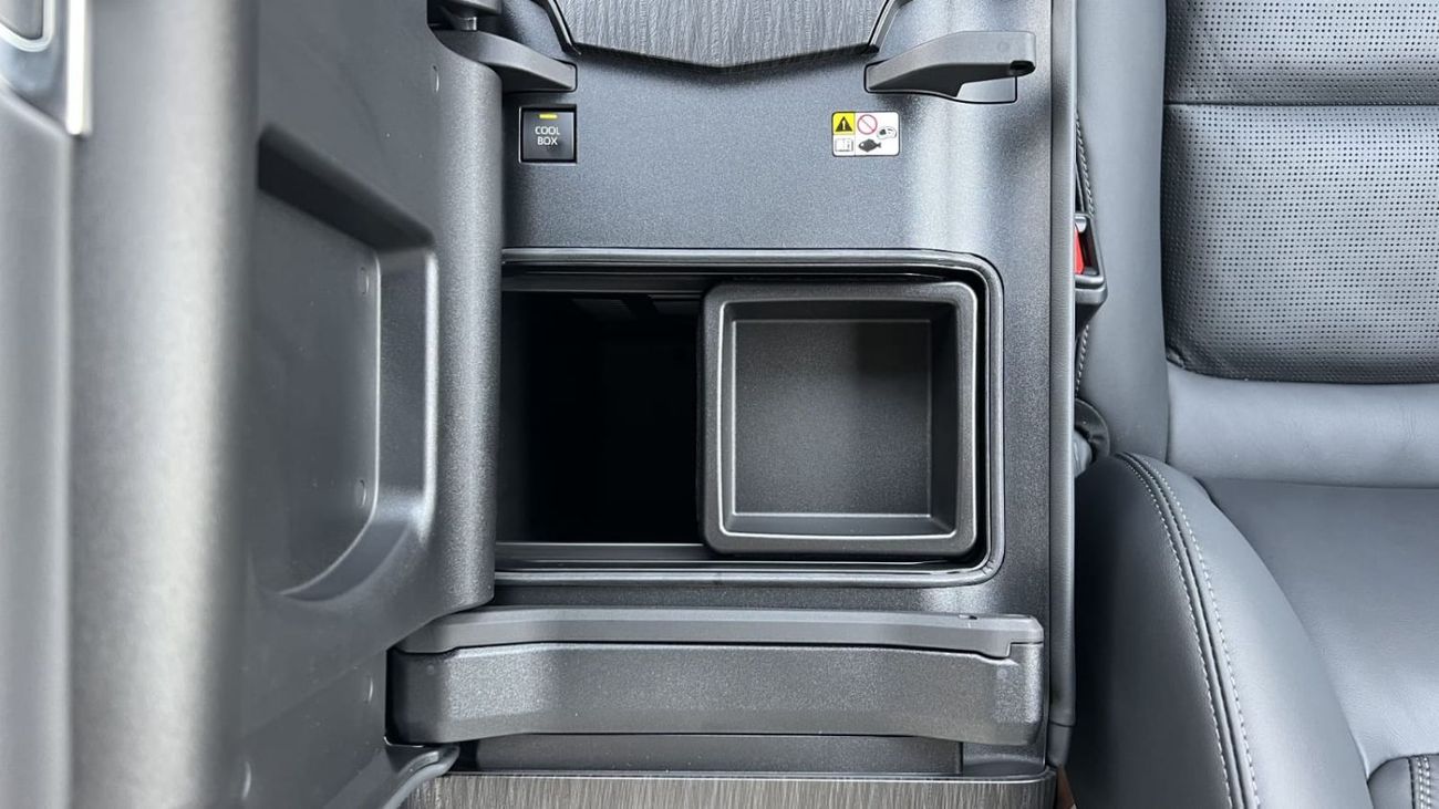 Toyota Land Cruiser SAHARA ZX