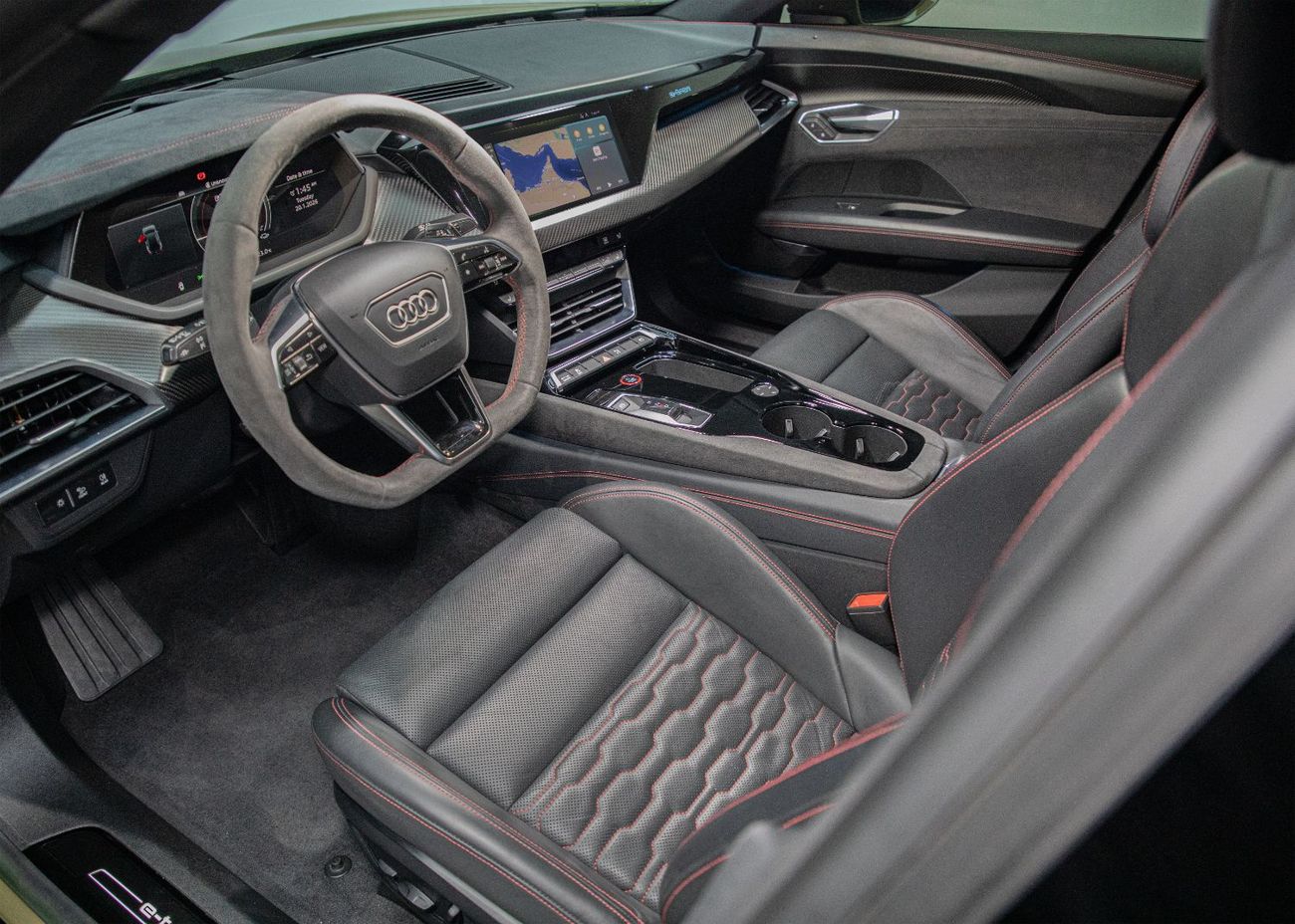 أودي إي ترون جي تي quattro