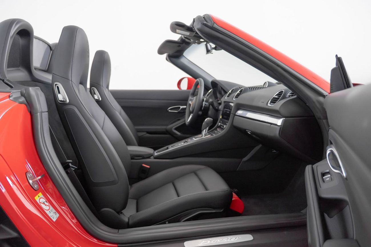 بورش بوكستر 718 Style Edition (300 HP) A/T