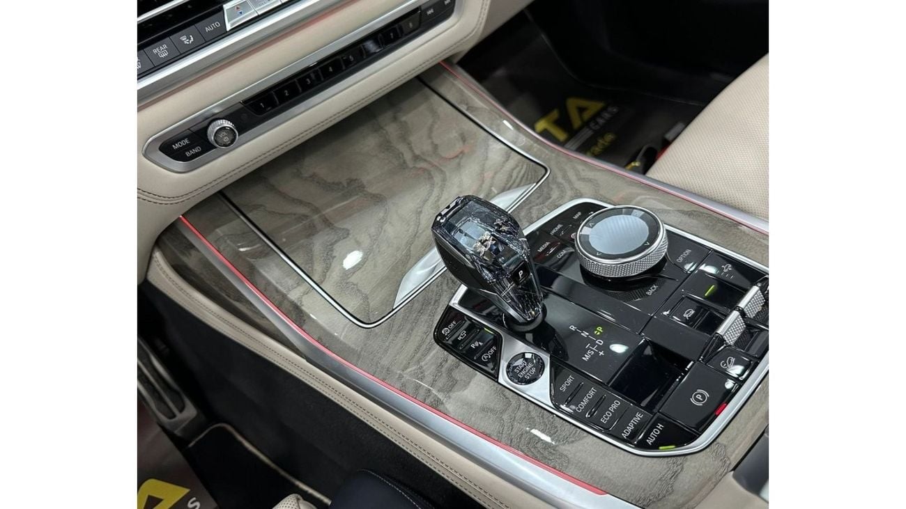 BMW X7 2022 BMW X7 xDrive50i Masterclass M-Kit, April 2026 BMW Warranty + Service Pack, Full Options, GCC