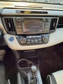 تويوتا راف ٤ LE 2.5L (219 HP) 2.5L (219 HP)