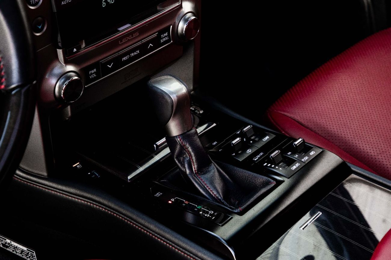 Lexus GX460 GX460 Platinum | 3,329 P.M  | 0% Downpayment | Low Mileage!