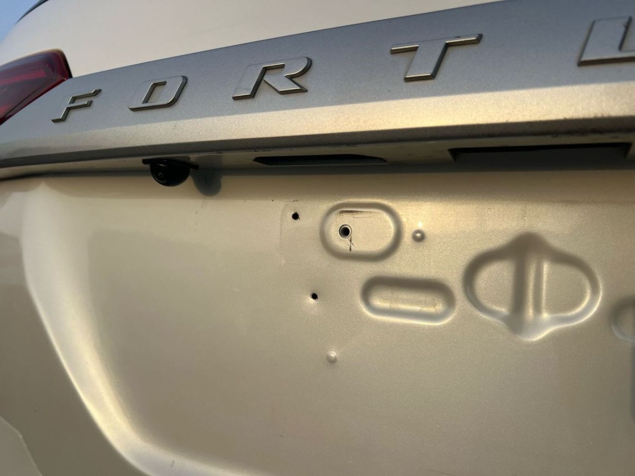 تويوتا فورتونر 2021 TOYOTA FORTUNER V4 2.7L - 4X4  4Wheel Drive - Rear Camera