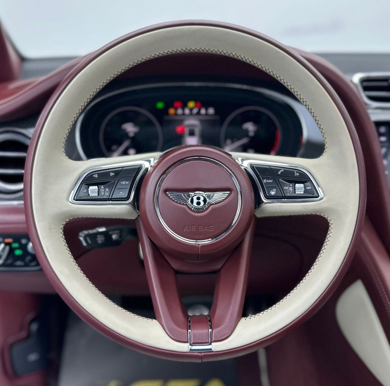 Bentley Bentayga 2021 Bentley Bentayga W12 Speed, 05/2027 Warranty, 09/2027 Service Contract, FSH, GCC