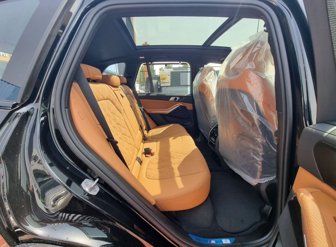 BMW X5 xDrive40i Luxury M Sport Package 3.0L xDrive 40i M Sport Under Warranty & Service 2025 GCC