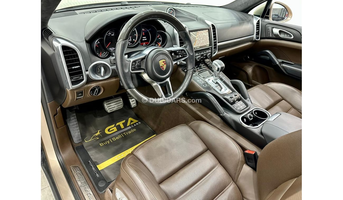 Porsche Cayenne 2016 Porsche Cayenne Turbo S, Warranty, GCC