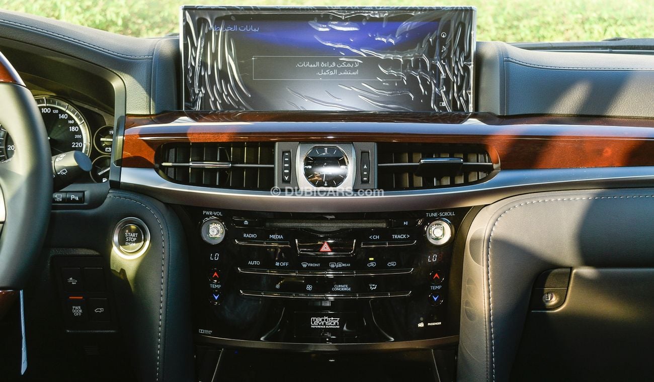 Lexus LX 570 Black Edition S