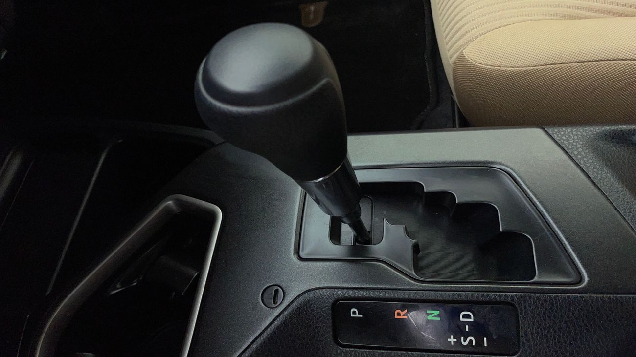 تويوتا راف ٤ EX 2.5 | بدون دفعة مقدمة | اختبار قيادة مجاني للمنزل