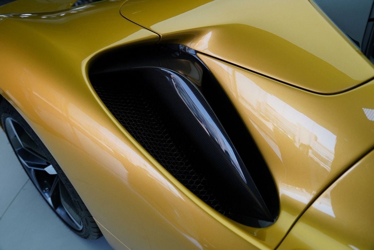 Ferrari SF90 SPIDER