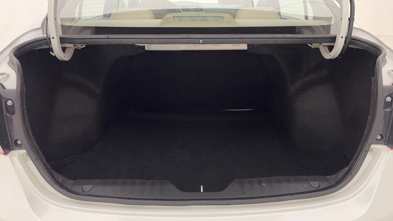 سوزوكي سياز GL 1.5 | بدون دفعة مقدمة | اختبار القيادة في المنزل