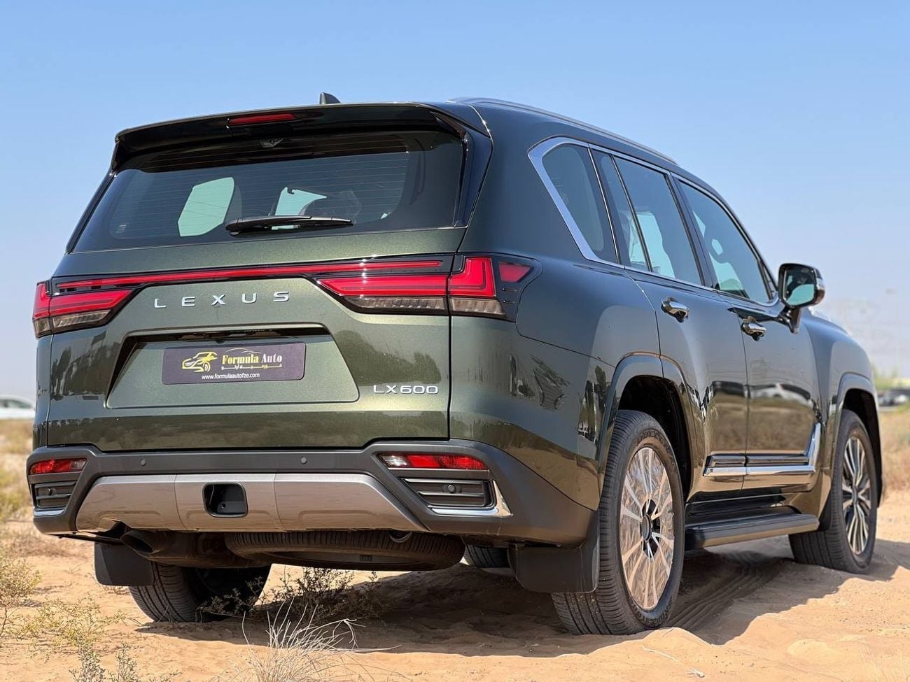 Lexus LX600 SIGNATURE 3.5L URBAN PTR A/T // 2025 // FULL OPTION WITH RADAR , HEADUP DISP , MARK LEVINSON // SPEC