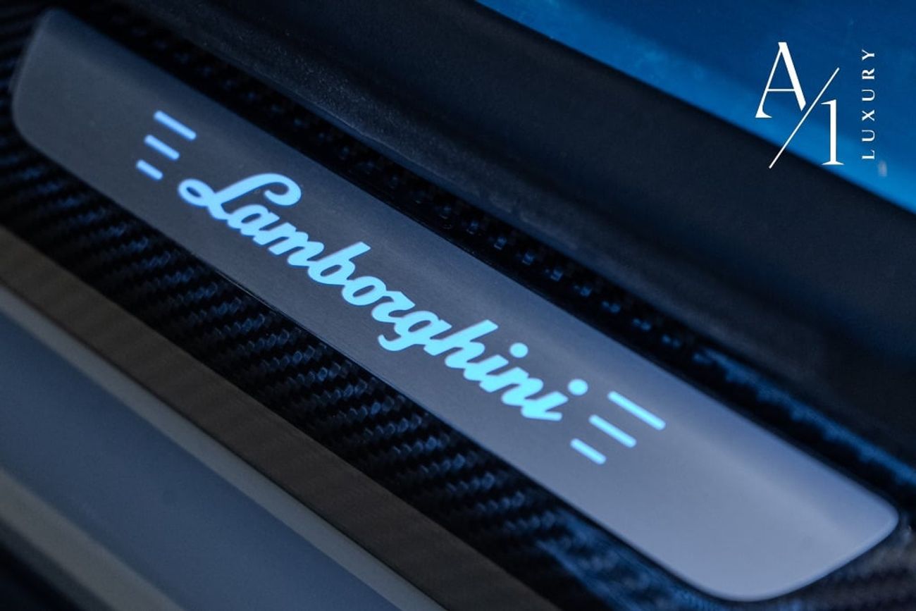 لامبورغيني اوروس 2022 Lamborghini Urus, Urban Kit Original, Excellent Condition, GCC Spec