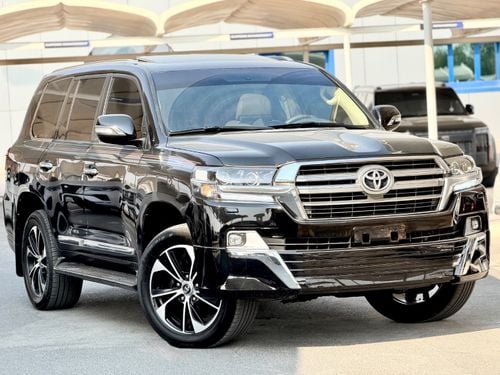 تويوتا لاند كروزر GXR لاندكروزر GXR 2019 V8 بمقود يسار كامل المواصفات