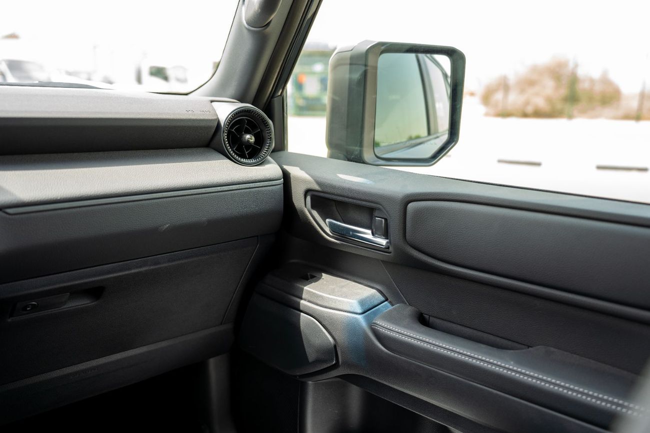 تويوتا برادو Toyota Prado 2025 2.4L Petrol 7 Seats