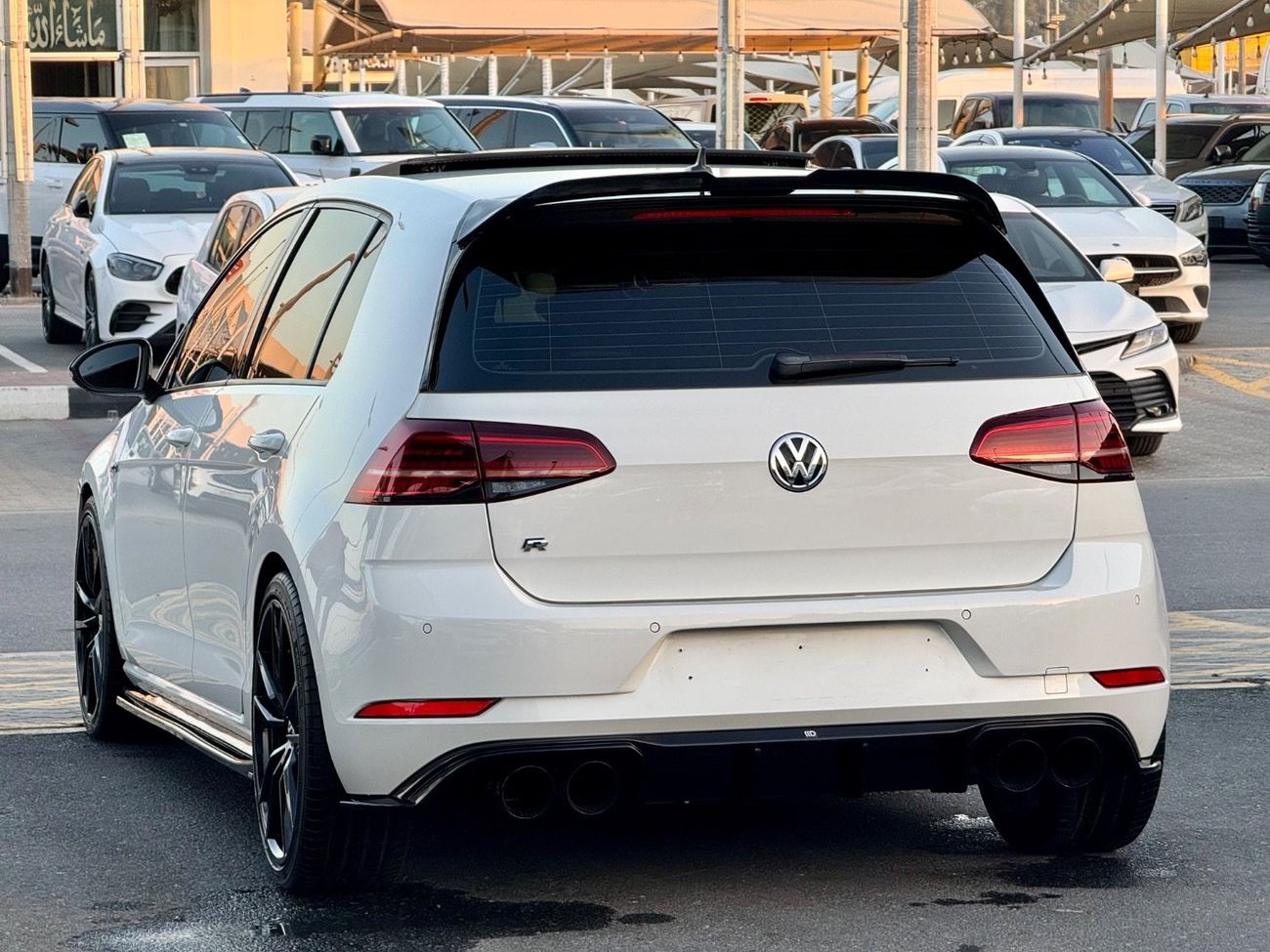 Volkswagen Golf R