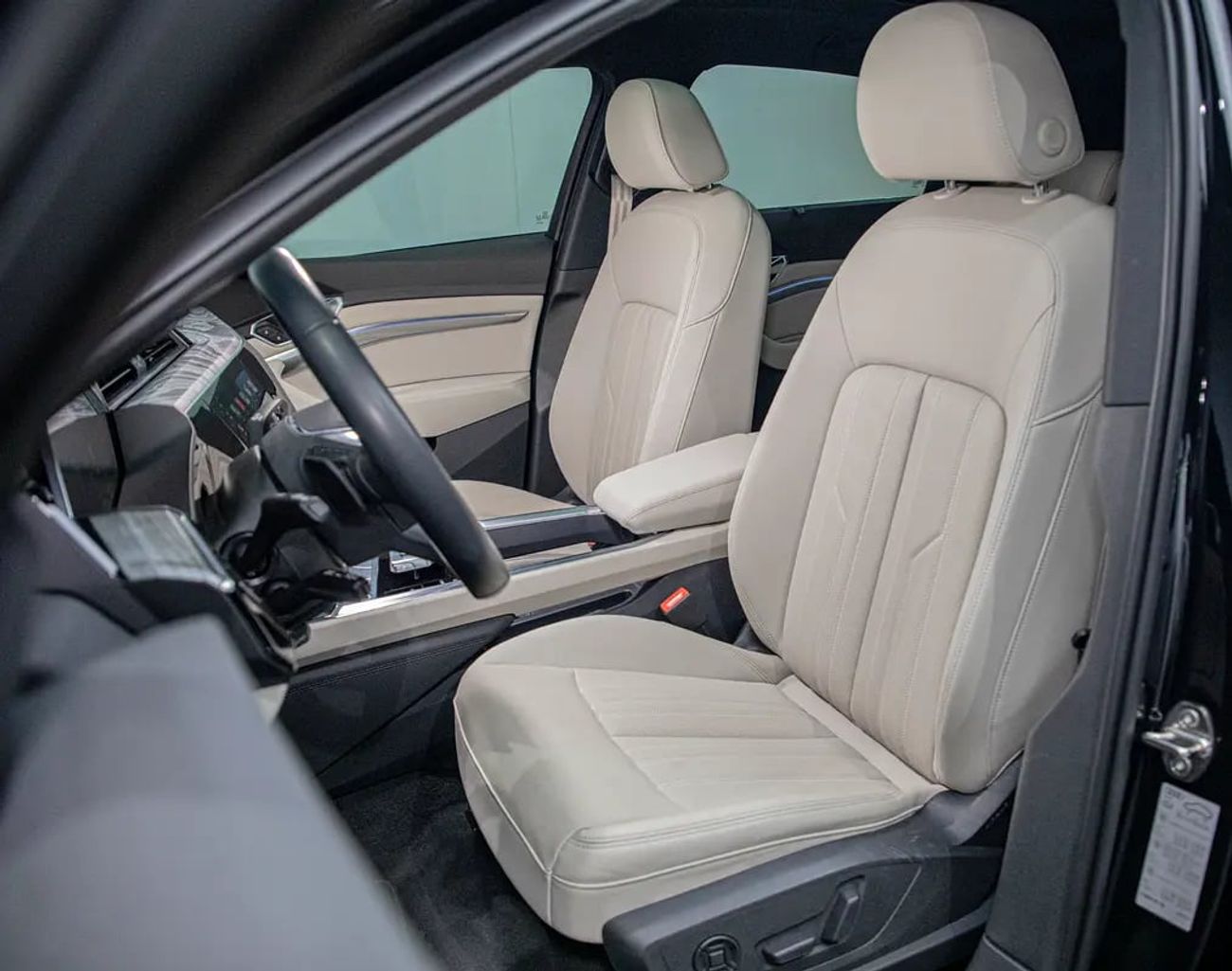 أودي اي ترون 55 Quattro