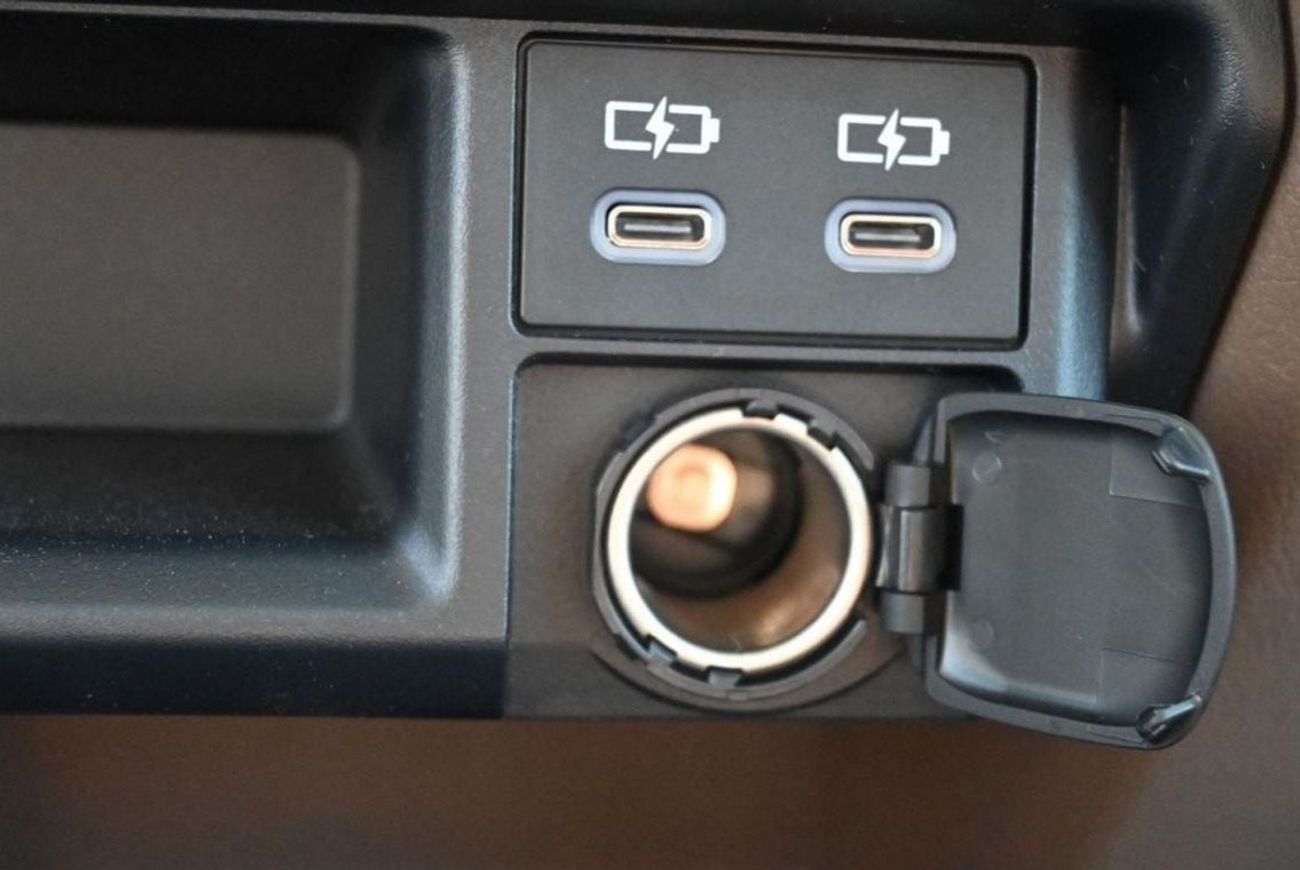 Toyota Land Cruiser Pick Up TOYOTA LAND CRUISER LC79 S/C MODEL 2024 GCC 4.0L