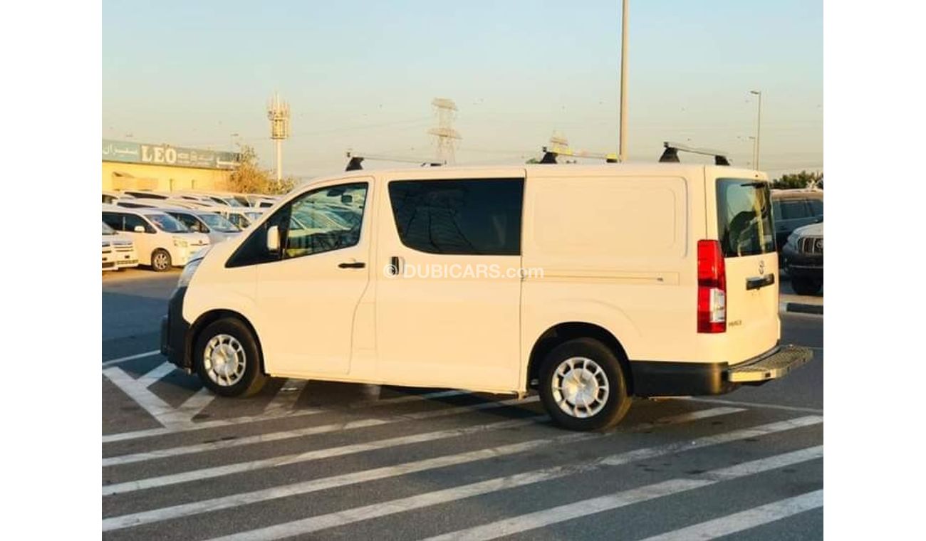 تويوتا هاياس