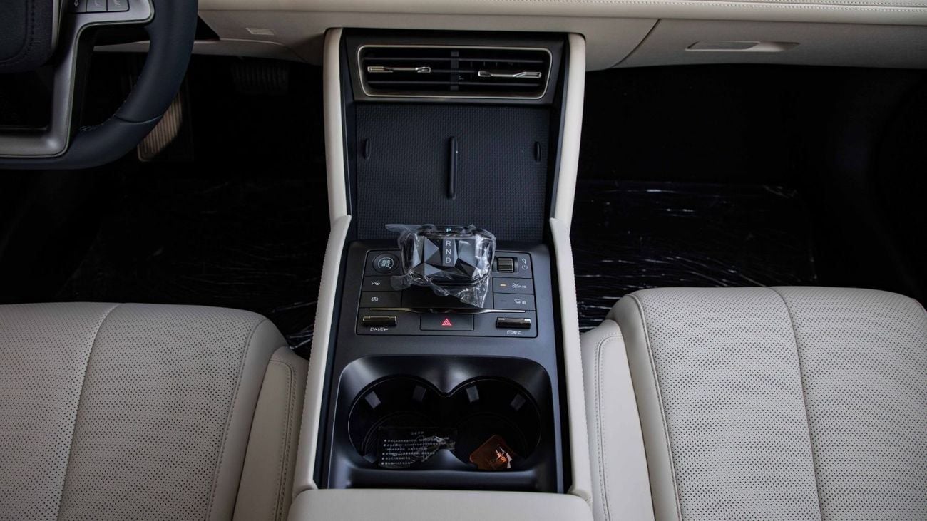 BYD Qin L DM-i 80KM SUPERIOR EDITION | 2025 | Ready Stock Limited QTY | For Local Registration +10%