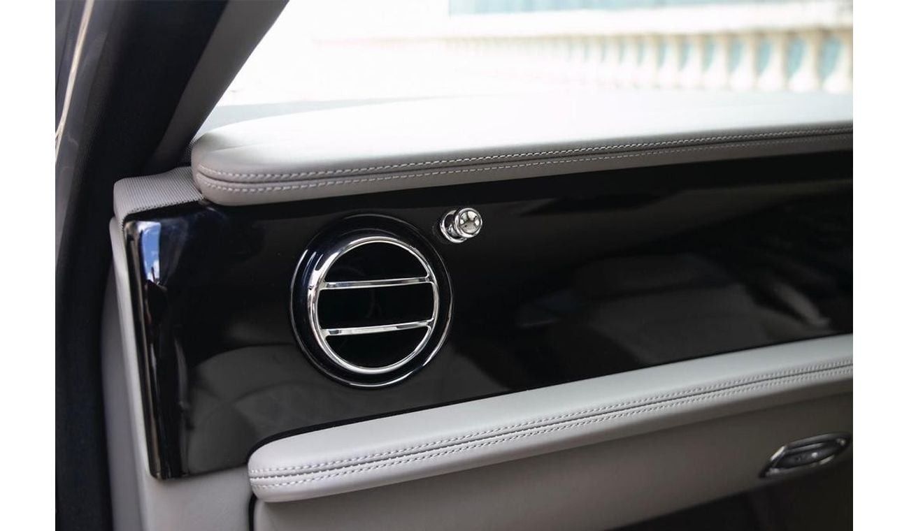Bentley Mulsanne 6.75 V8 Auto Euro 6 4dr EWB RIGHT HAND DRIVE