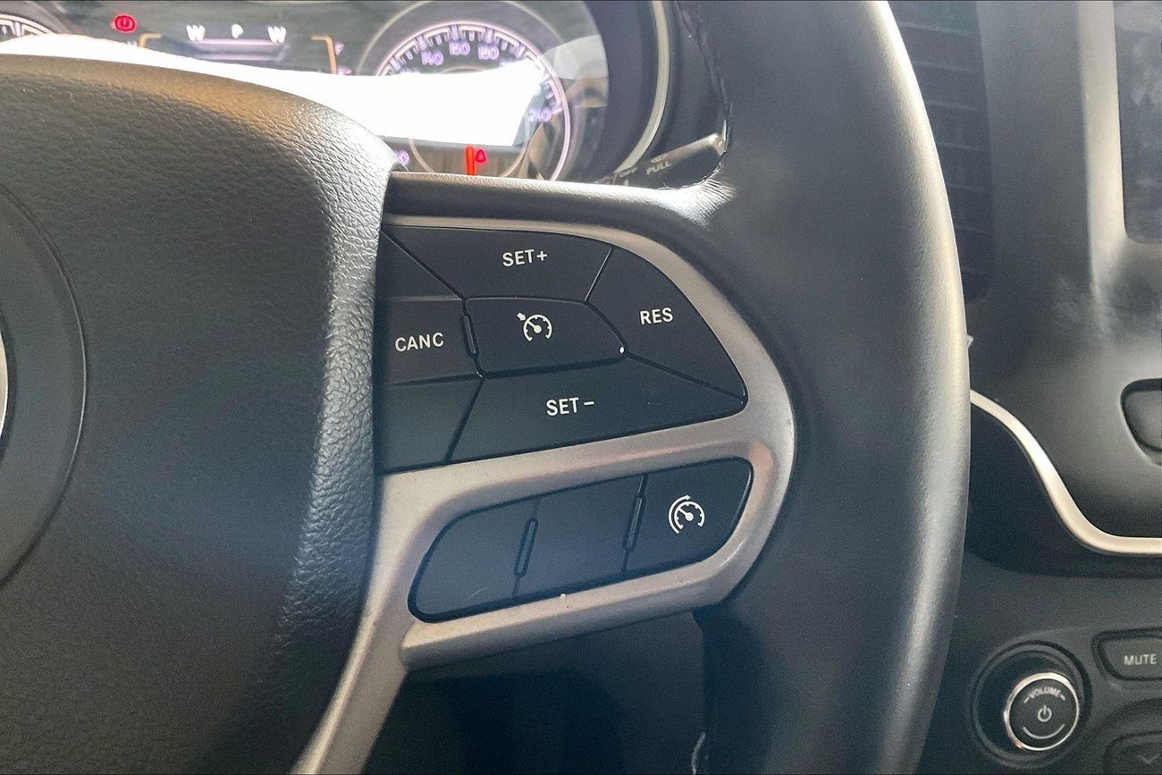Jeep Cherokee 3.2 V6 SPORT FWD AUTO | Guaranteed Warranty | 0 Down Payment