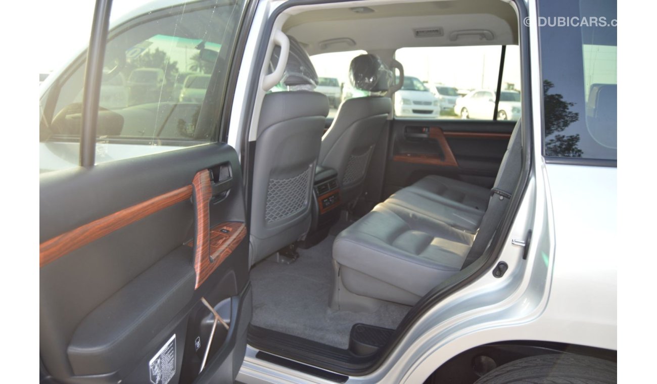 Toyota Land Cruiser Full option Clean Car