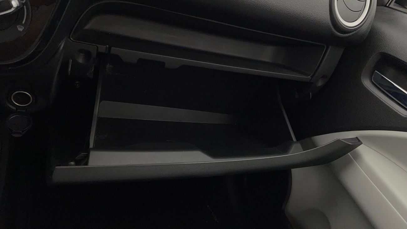 ميتسوبيشي اتراج GLX HIGHLINE 1.2 | بدون دفعة مقدمة | اختبار القيادة في المنزل