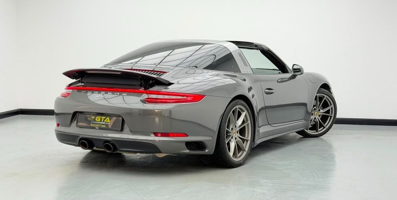 Porsche 911 TARGA 4