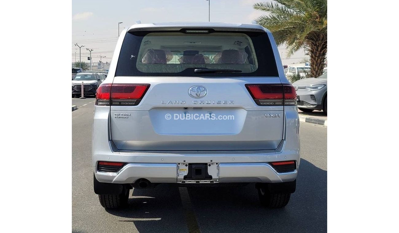 Toyota Land Cruiser LC300_VXR 3.3L Diesel, 4WD Radar, Memory Seats Full Option Silver 2023MY