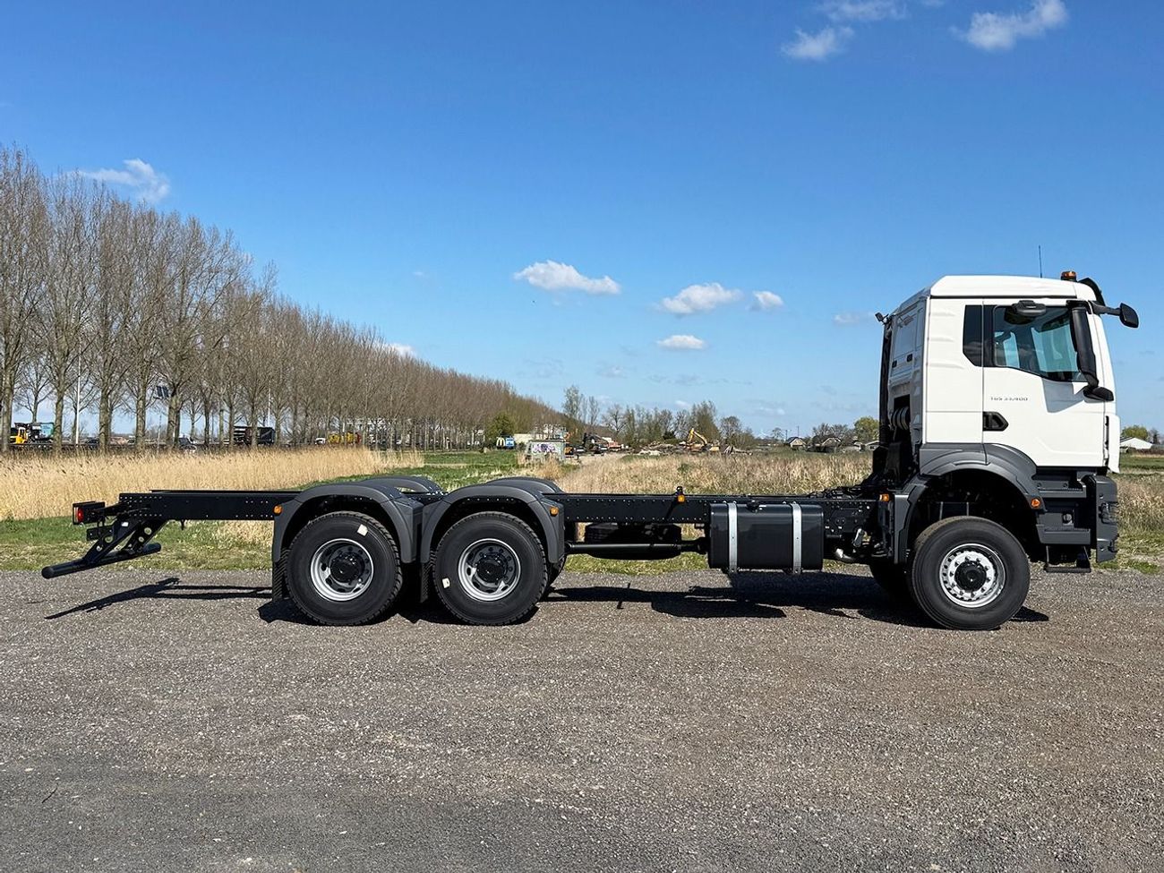 مان TGS TGS 33.400 6x6 BB CH