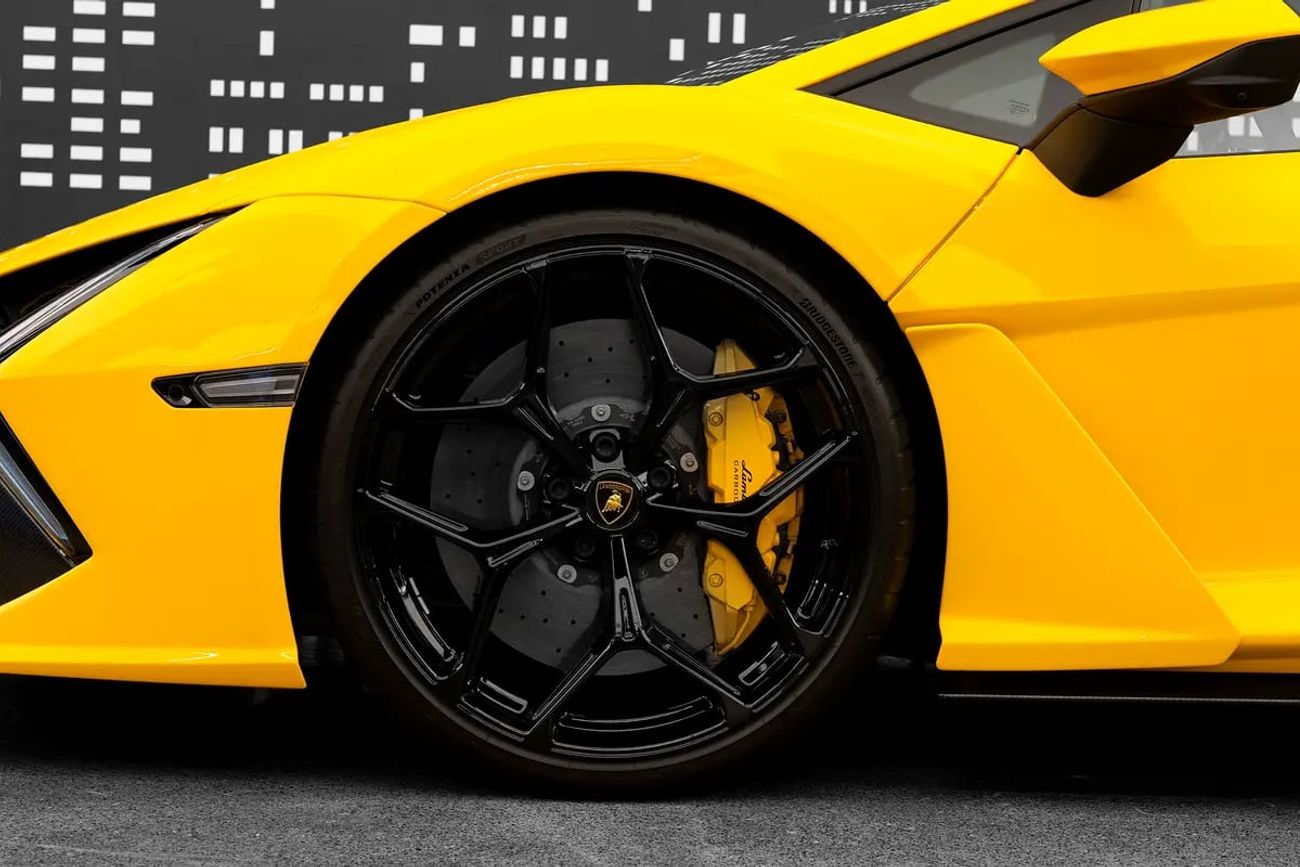 Lamborghini Revuelto LAMBORGHINI | REVUELTO 2025MY | GCC SPECS DEALER WARRANTY + SERVICE CONTRACT 5 YEARS 6.5L V12 Hybrid