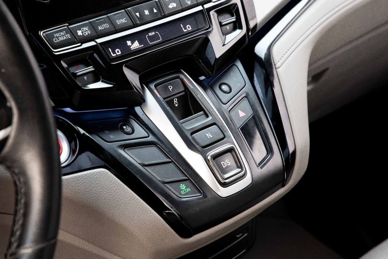 هوندا أوديسي Touring | 1,645 P.M  | 0% Downpayment | Top Option | Honda serviced